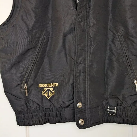 Men's Vintage 1980s / 1990s Descente Ski Vest
